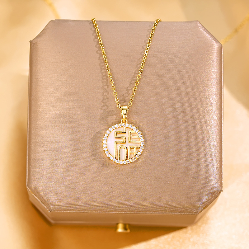The new necklace with the character "Fu" and "CAI" in personalized design, featuring a unique and versatile design for women, is a popular collarbone chain and a high-end accessory Application Scenario