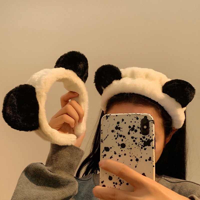 Panda hairband, cute cartoon daily face-washing hairpin, plush headband, children and adults, animal hair accessory, base same style Application Scenario