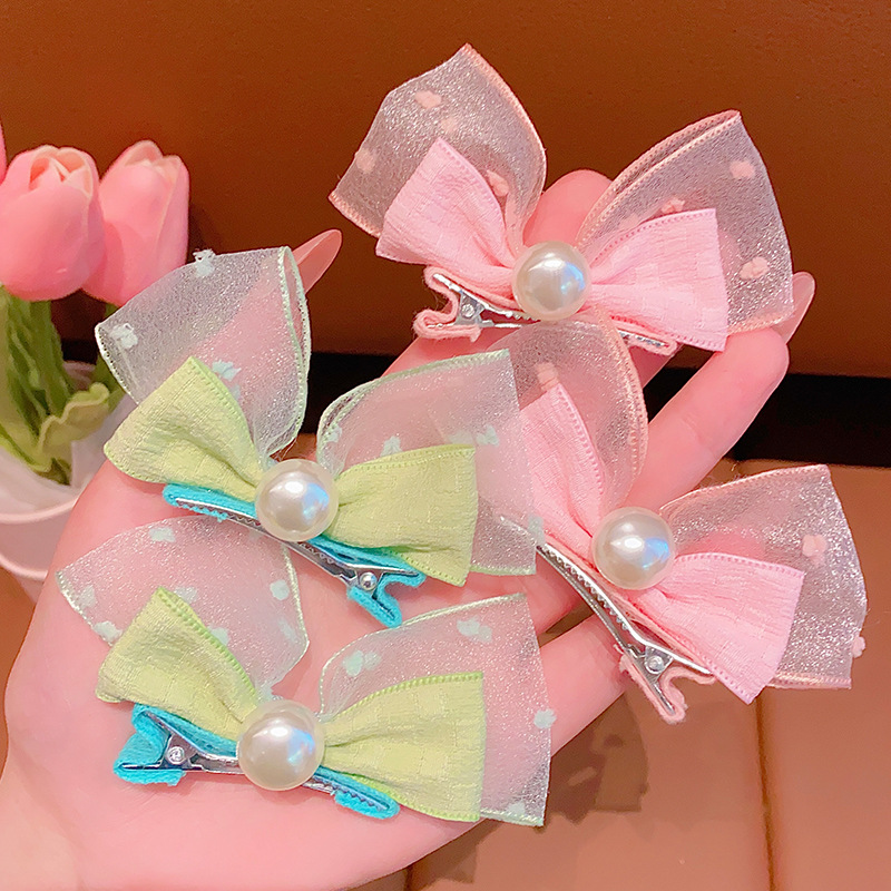 Korean-style pearl three-dimensional bow rabbit ear baby pair clip, fresh and cute bubble gauze children's hair clip, adorable headwear details Picture