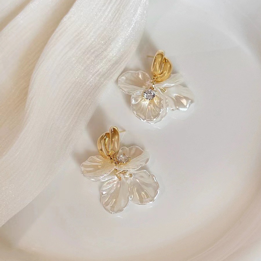 Tassel shell flower earrings for women, unique and exaggerated style, light luxury and high-end feel, summer popular accessory wholesale Specification drawing