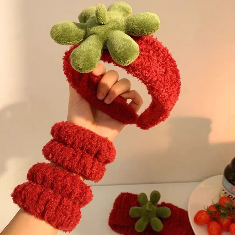 Cute red strawberry plush face wash hair band, women's mask headband, makeup special hair tie, hair band and hair bundle details Picture
