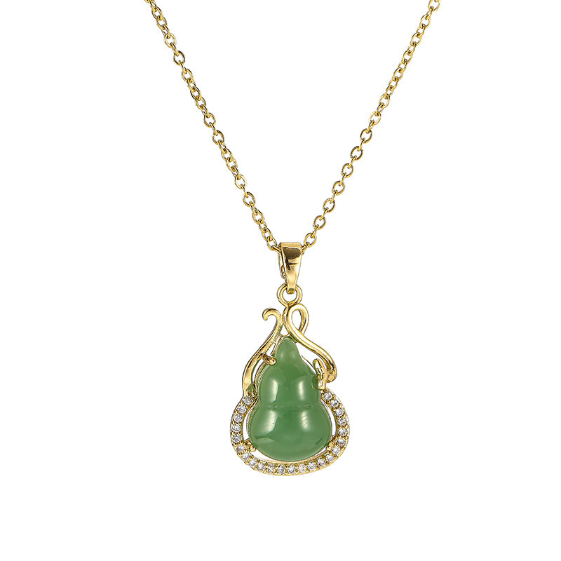 Fashionable and simple green small gourd pendant titanium steel necklace for women, summer bestseller zircon collarbone chain accessory short style Item Picture