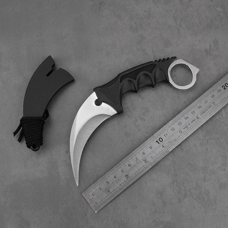Titanium color claw knife, curved knife, folding knife, high-hardness outdoor self-defense claw knife, mini outdoor knife undefined