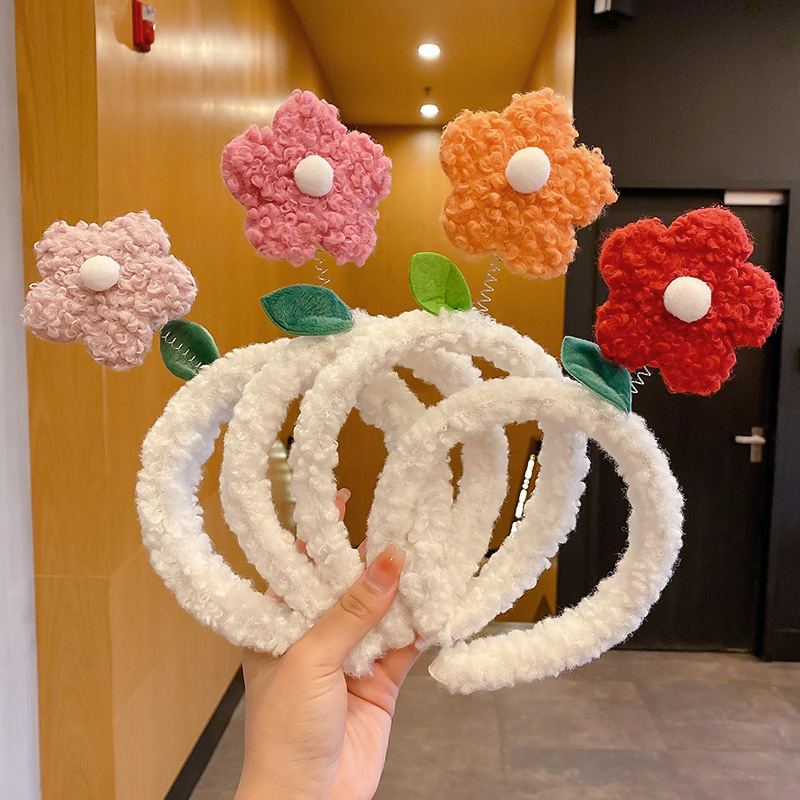 Wholesale Korean version of Korean cute little flower hair band, plush anti-slip headband, hair tie and hair clip, versatile details Picture