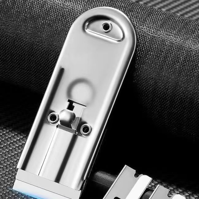Multi-functional stainless steel glue removal scraper, telescopic cleaning, glass cleaning, floor grouting tool, wall plaster scraper, household Application Scenario