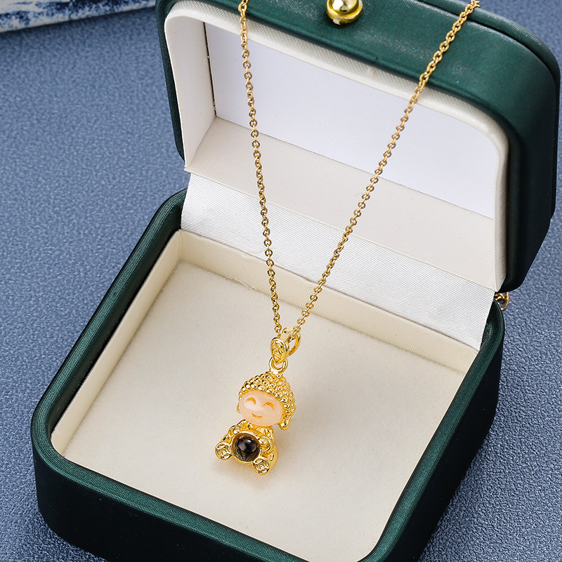 New internet-famous style bestsellers, Heart Sutra projection small Buddha necklace, women's gold luxury gold-inlaid jade collarbone chain and neck chain wholesale Application Scenario