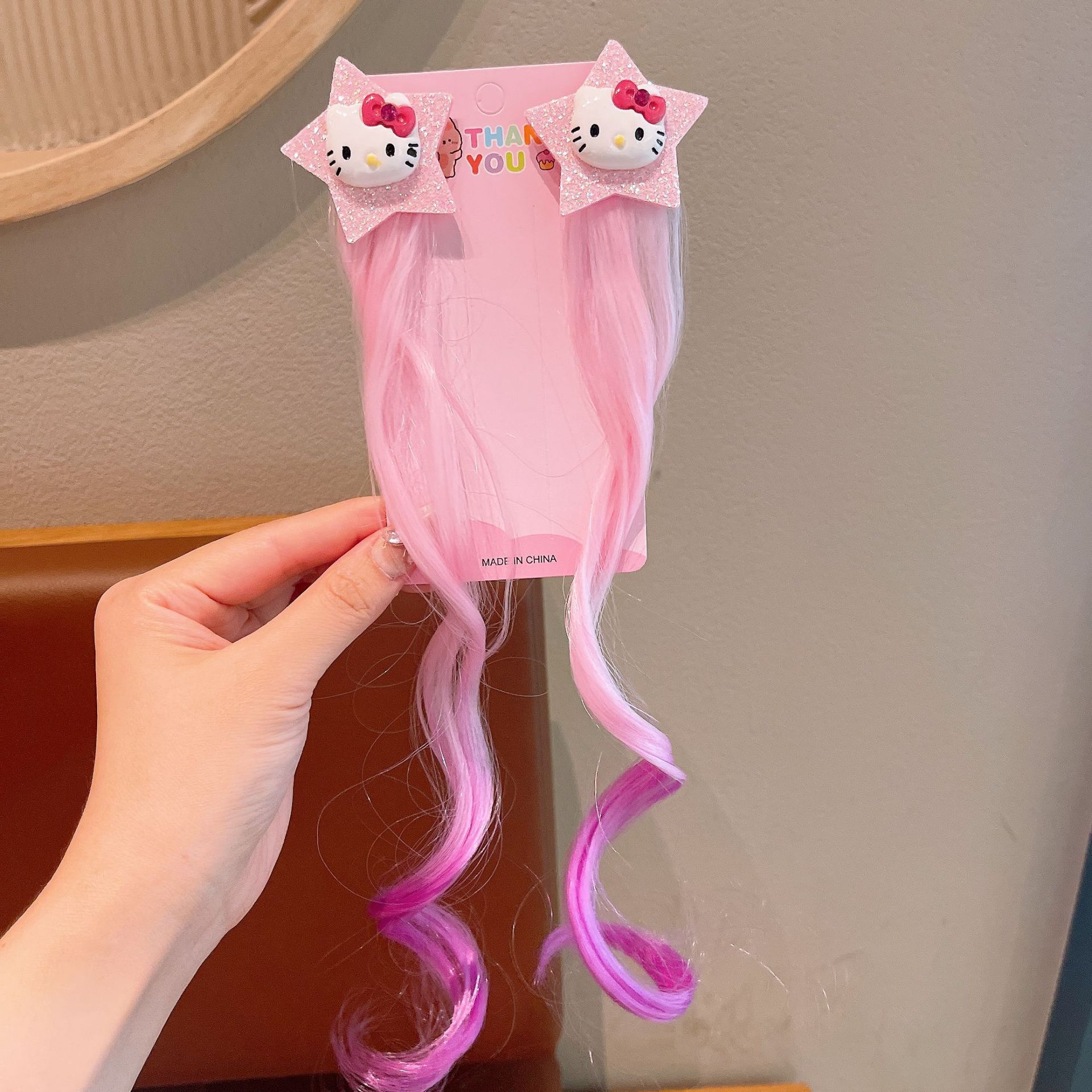New children's hellokitty wig braids, cute cartoon five-pointed star highlighted hair clips, girls' performance hair accessories Application Scenario