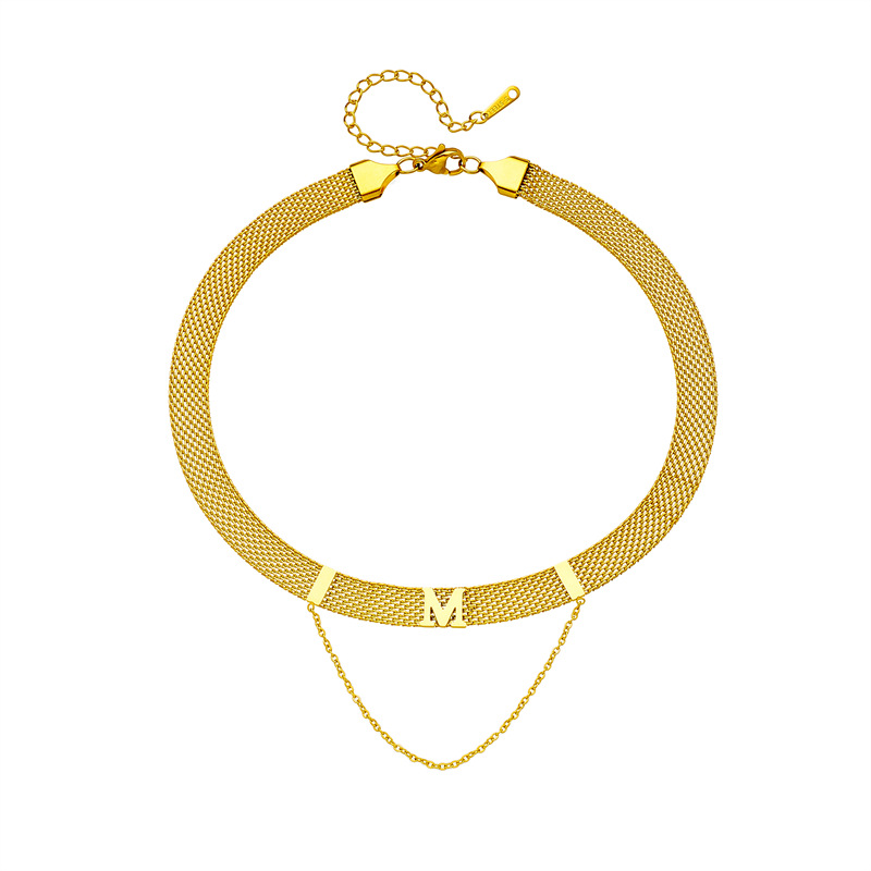 European and American fashion niche design metal titanium steel mesh tassel chain letter M accessory short collarbone necklace Application Scenario