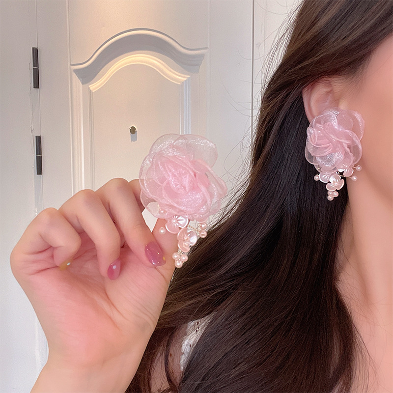 Sweet pink tulle flower earrings for women, spring and summer, high-end forest-themed tassel earrings, 2025 new fashion earrings details Picture
