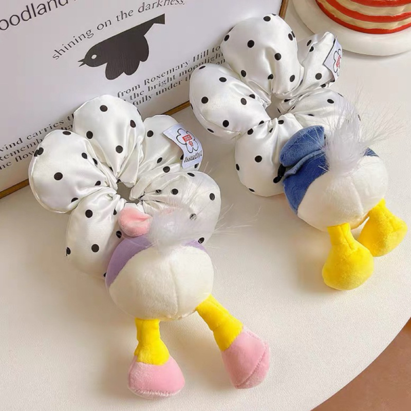 Korean-style polka dot bow hair band, exaggerated half-body doll headwear, 2025 new cartoon cute hair band, headband girl details Picture