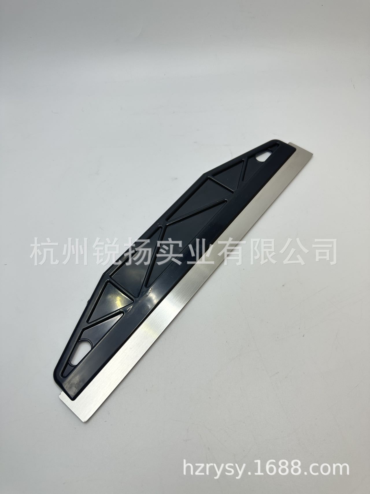 Special offer wallpaper, wall fabric, mural cutting knife, scraper, construction tools, stainless steel plate, wall paper scraper, wallpaper ruler undefined