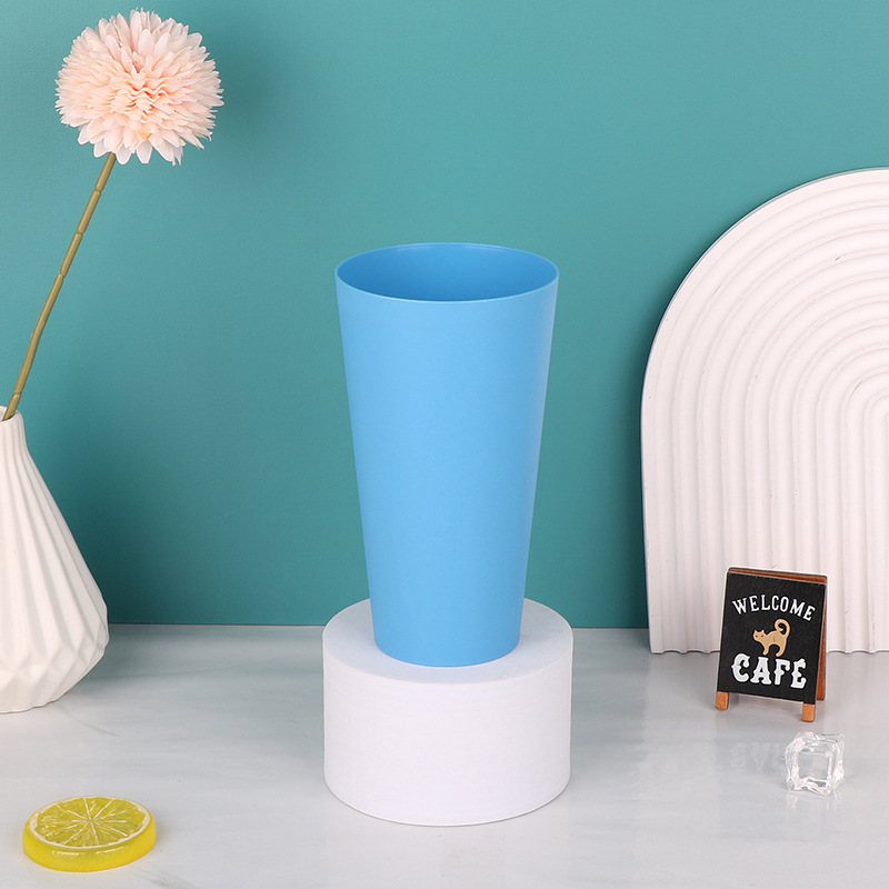 Customized colored water cups, carefully selected drinking water cups, simple toiletry cups for students and white-collar workers, brushing cups, portable and easy to use cups Application Scenario