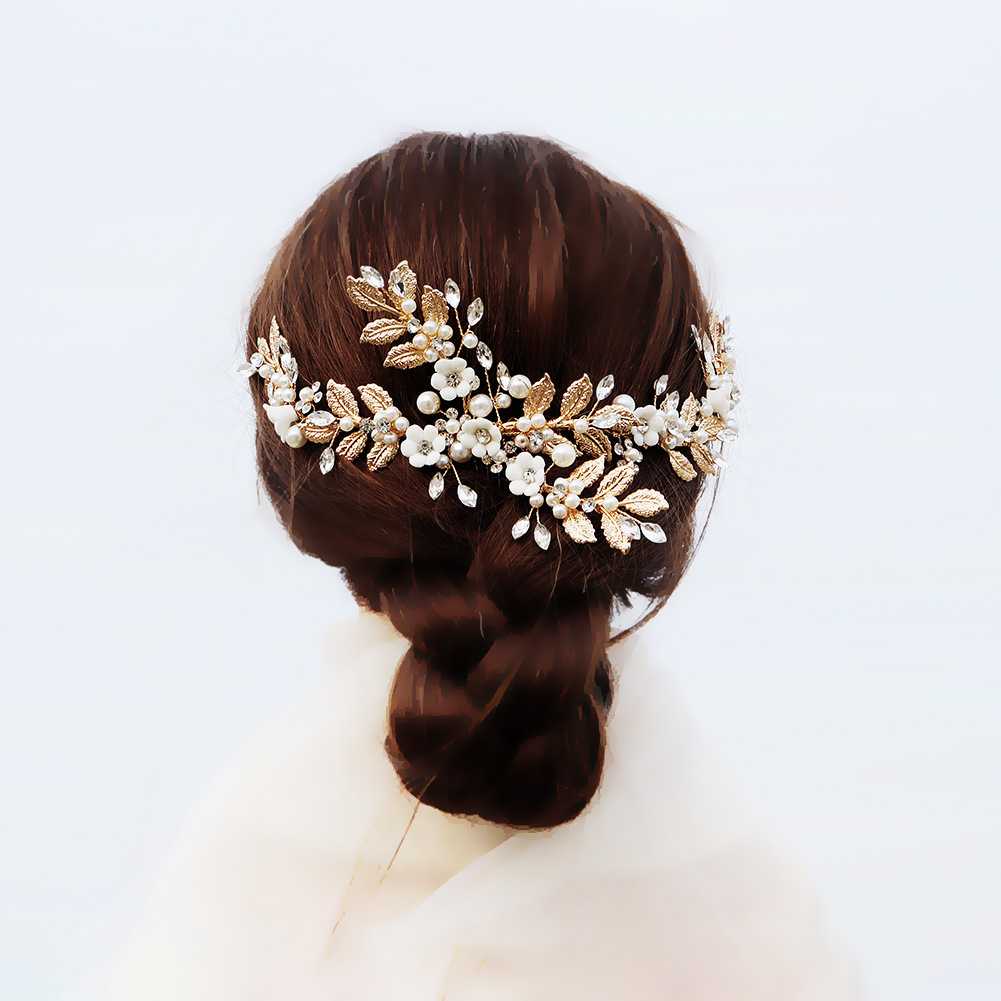 New European and American bridal accessories: pearl and crystal hair combs, metal leaves, handcrafted soft clay flower hair combs details Picture