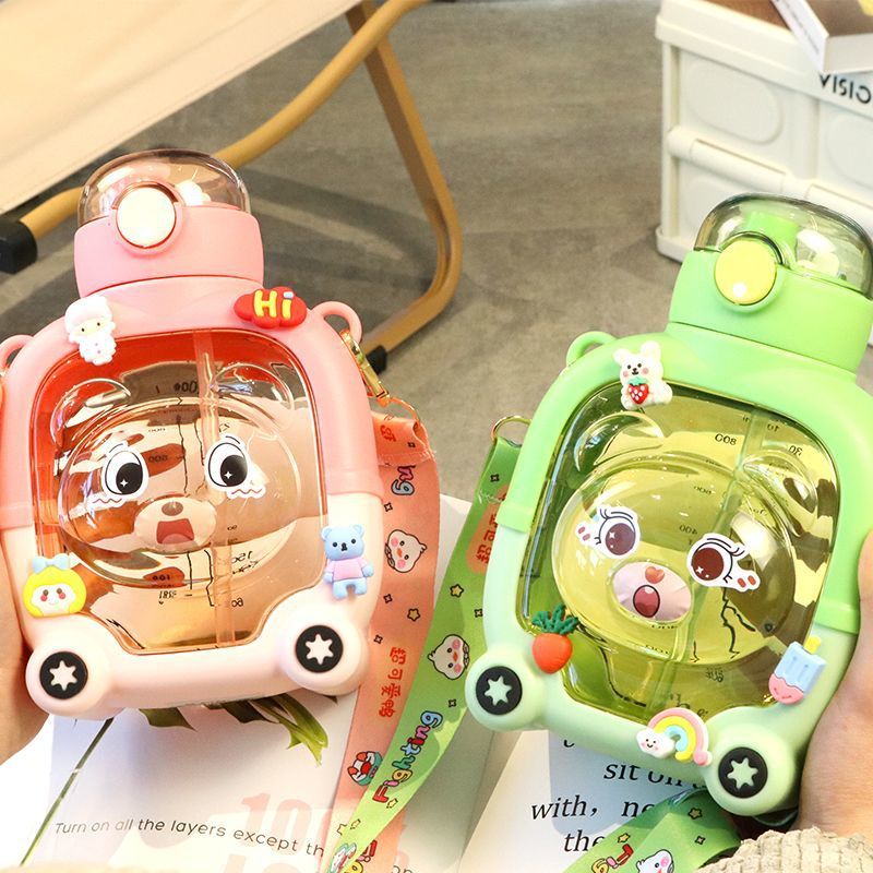 New summer large-belted cups wholesale, high appearance level, cute 2023 Internet celebrity large-capacity children's and student water cups, straw cups Application Scenario