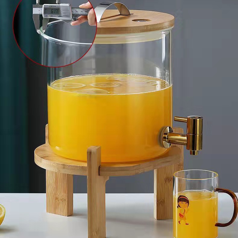 Heat-resistant and cold-resistant glass plum wine bottle with faucet, wine jar, grape wine bottle, sealed can for cola beverage, household Application Scenario