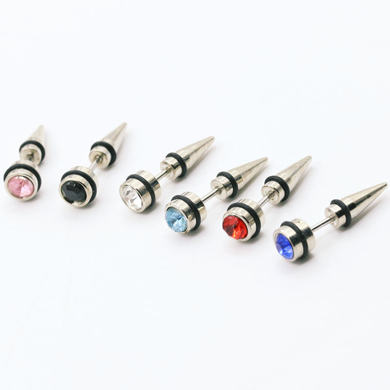 Men's human piercing earrings 316L titanium steel stud earrings for men and women, diamond-encrusted piercing fashionable street stall earrings details Picture
