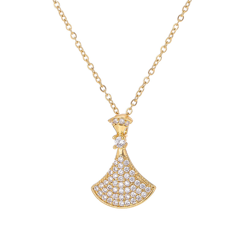 A minimalist and trendy dress with full diamonds, a titanium steel necklace, a simple fan-shaped skirt hem pendant for women on Instagram, a popular and trendy necklace Item Picture