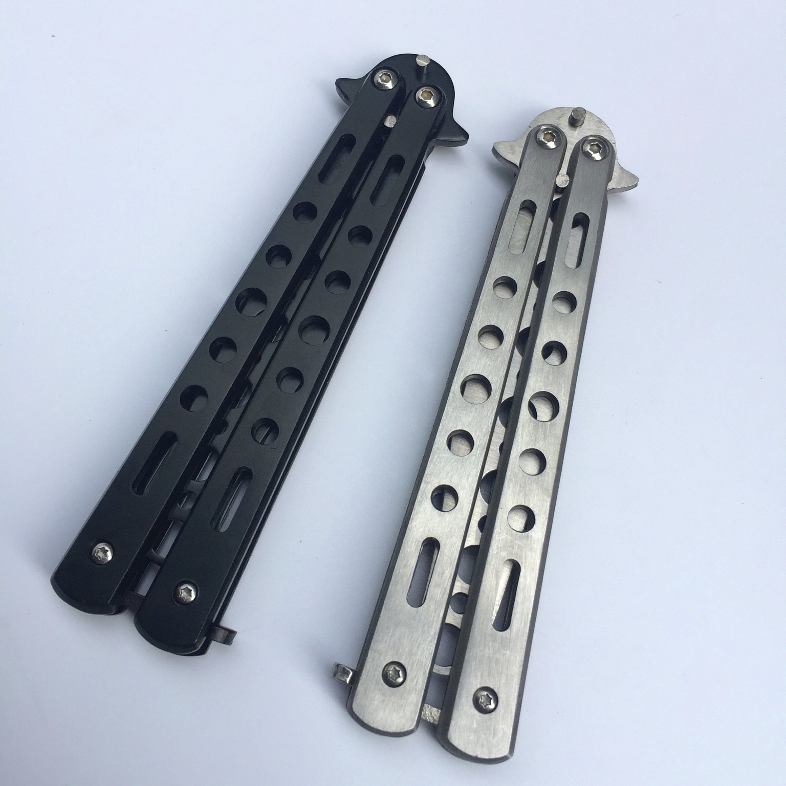 New American butterfly swing knife, uncut fruit peel knife, fruit peeler knife, training knife, cool practice knife details Picture