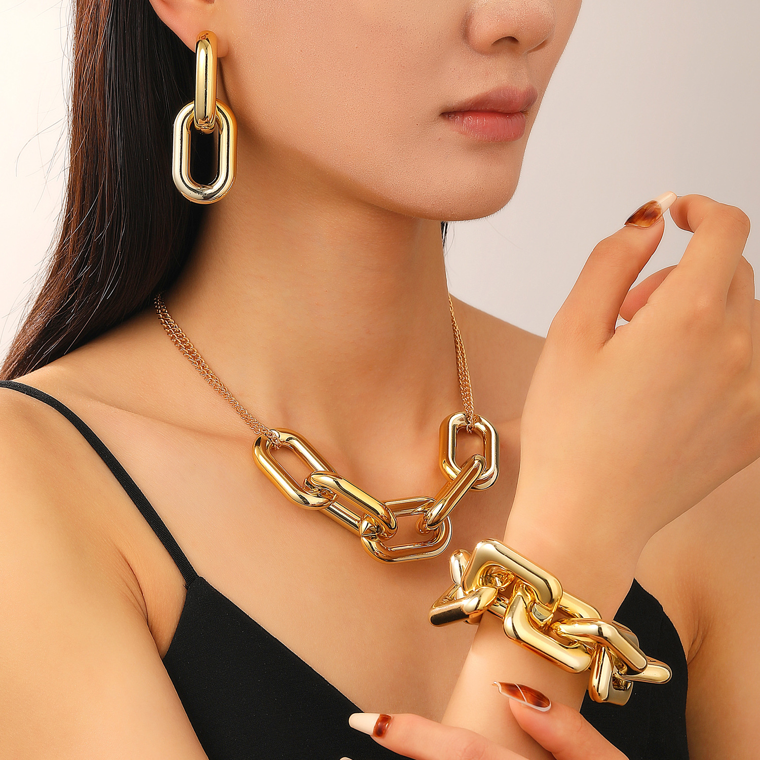 European and American cross-border accessories, punk style, hip-hop personality, exaggerated geometric large button chain earrings, bracelet necklace set full figure