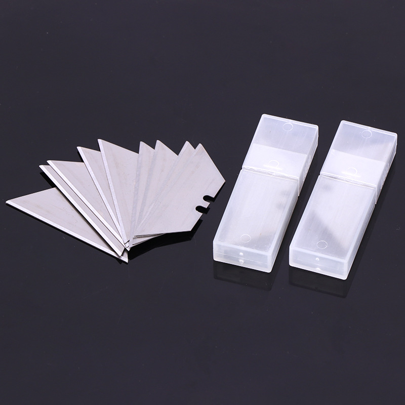 Wholesale trapezoidal graphic design blades, box wallpaper, wallpaper cutting paper graphic design blades, 18mm wide pointed corner blades in stock Application Scenario