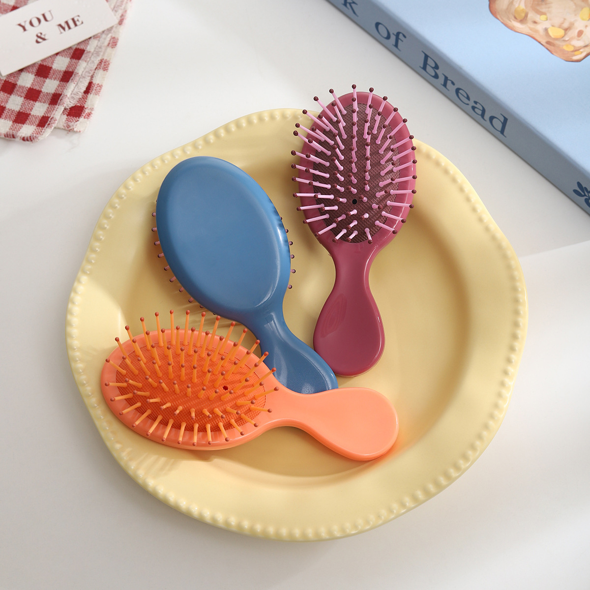 Mini air cushion comb, finished massage comb, women's mini comb, airbag comb, portable comb, home head comb, hair comb details Picture