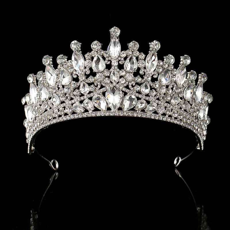 European and American bride's crown, Baroque, exquisite and luxurious, diamond-encrusted crown, grand and retro hair accessory, queen-style crown hair accessory full figure