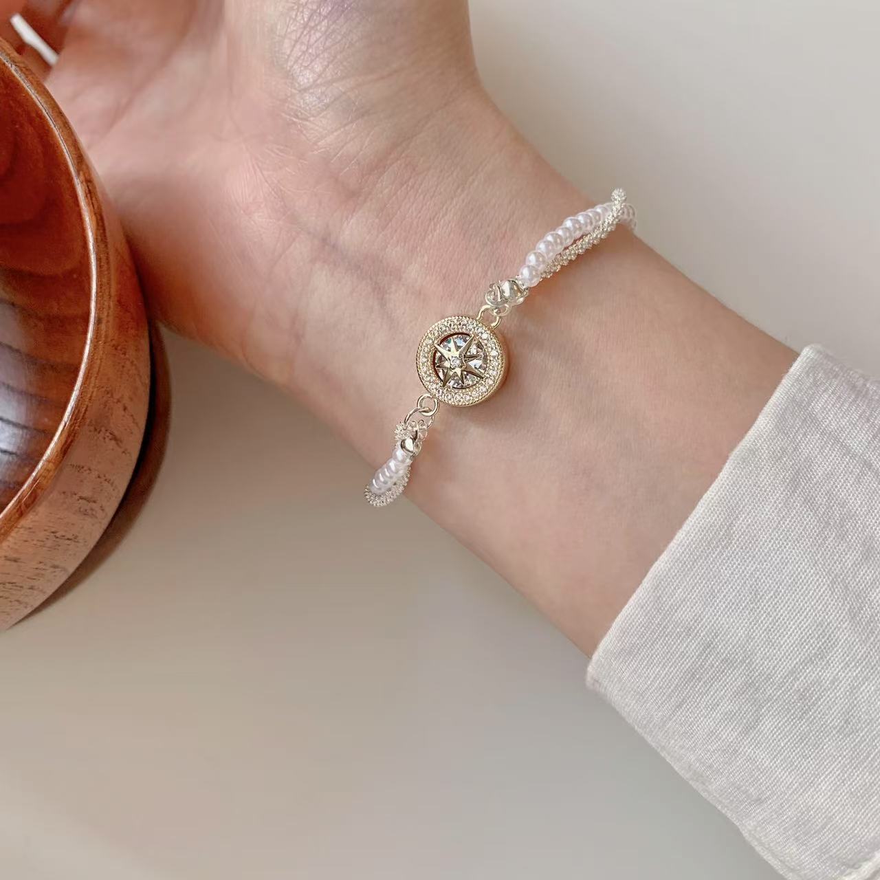 Octagonal zircon pearl wound woven bracelet for women, a niche design with exquisite and high-end feel, summer light luxury bracelet for women Specification drawing