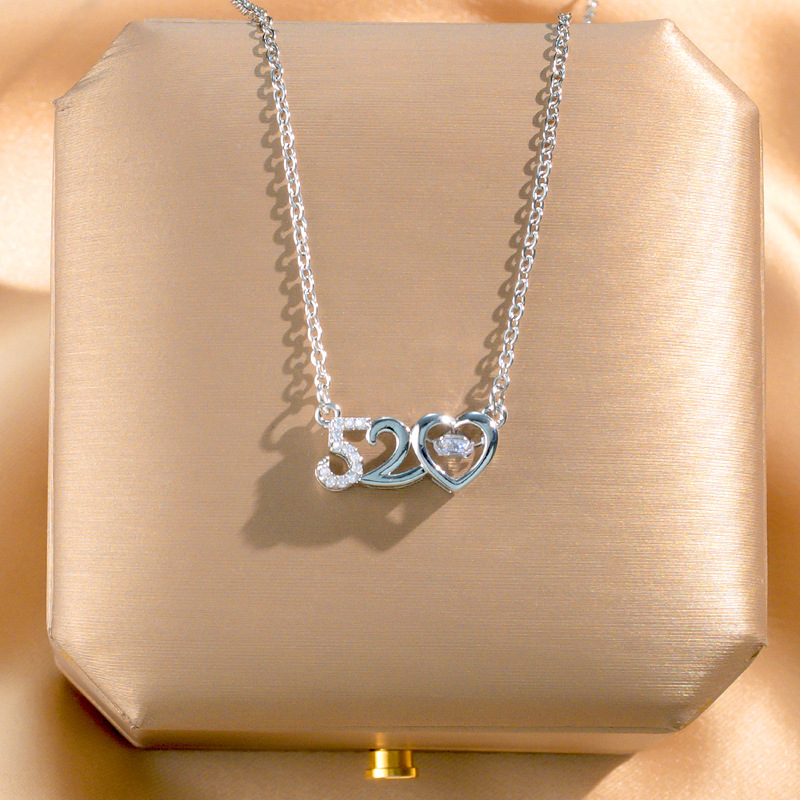 Romantic Qixi Valentine's Day 520 Pendant necklace for women, a new fashionable titanium steel collarbone chain accessory with a simple and light luxury feel full figure