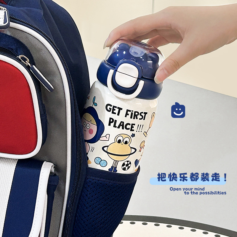 Large-capacity 304 stainless steel insulated cup, children's straw, high appearance level, cute and portable, anti-drop water cup Application Scenario