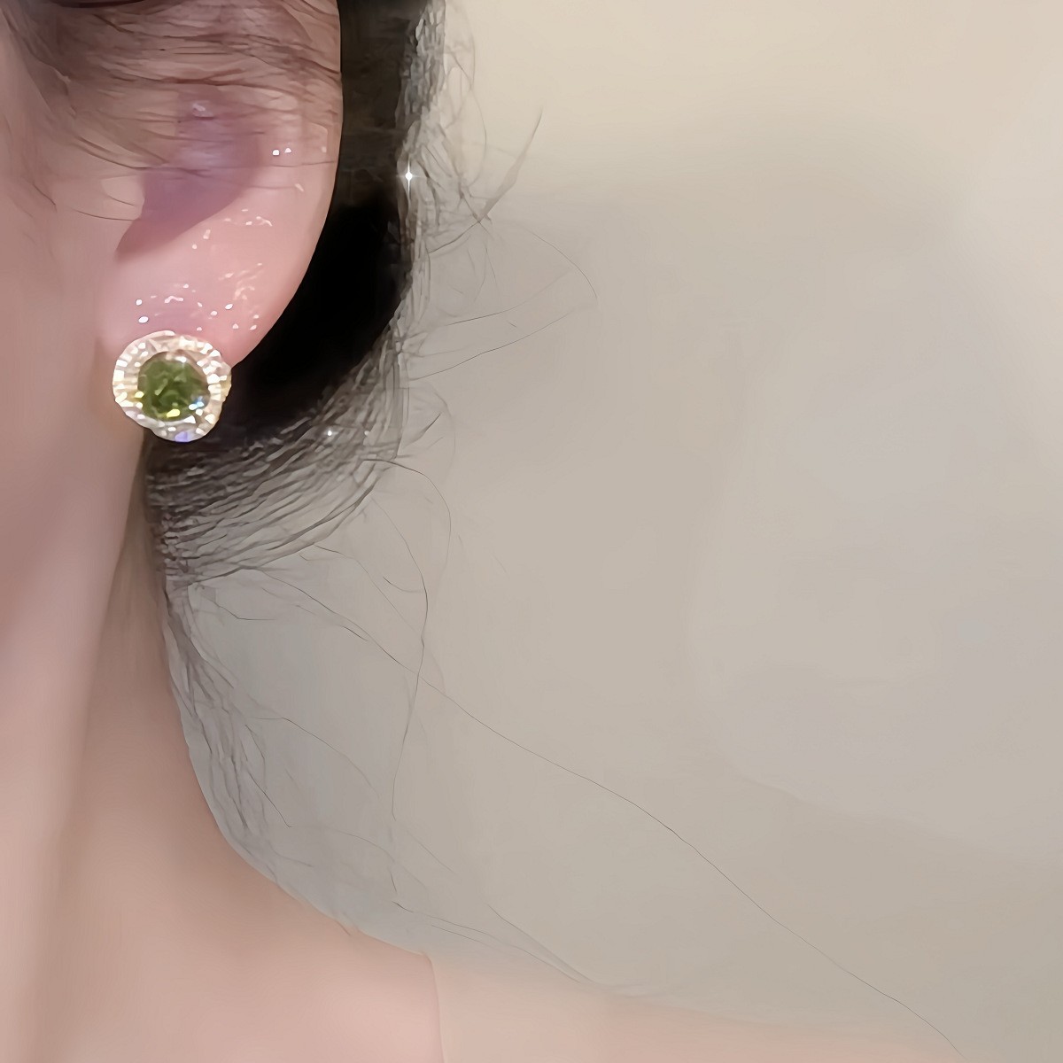 Olive green zircon entwined earrings for women, light luxury, niche and high-end style, ear studs without ear holes, mosquito repellent coil ear clips for women Specification drawing
