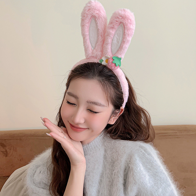 Cute strawberry flower rabbit ear hair band, women's winter plush hair pressure headband, children's hair tie, hair clip headwear Application Scenario
