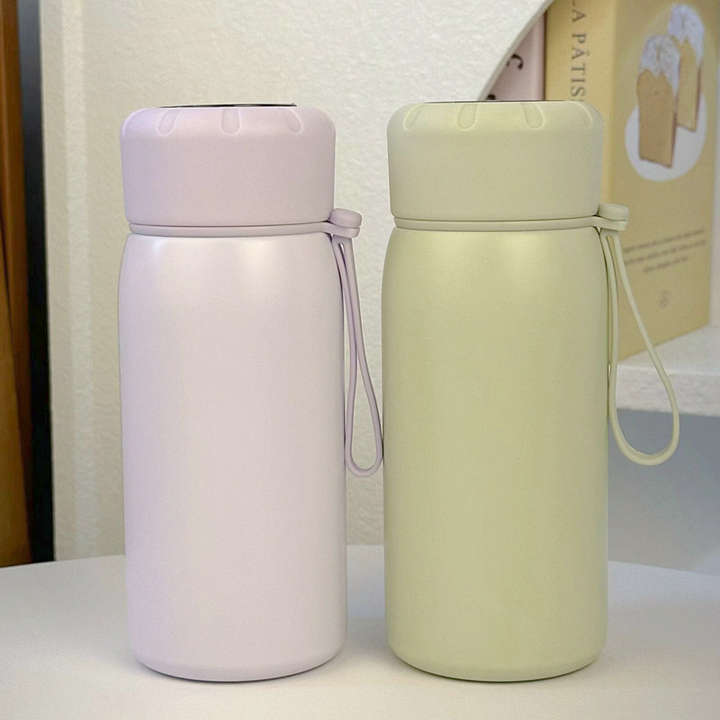 New car cup, cold and heat preservation cup, ins heat preservation cup, tea-water separation, stainless steel solid color wholesale, small water cup Application Scenario