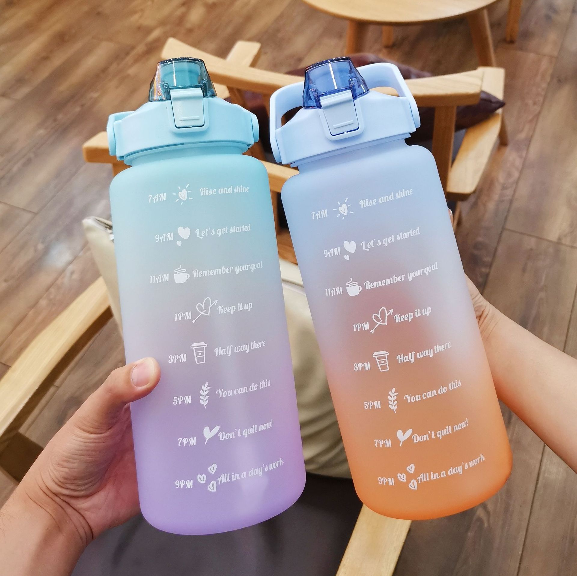 Large-capacity water bottle with straw, gradient frosted outdoor plastic cup, portable anti-drop water cup with scale for fitness and sports Application Scenario