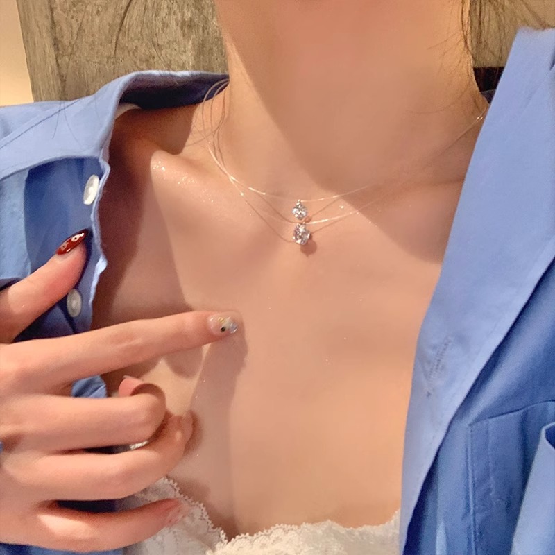 Transparent fishing line sparkling zircon necklace, women's light luxury, niche and simple design, collarbone chain necklace accessory Application Scenario