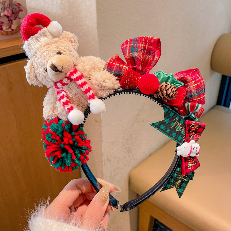 Cute Christmas reindeer headband for women, antler gingerbread man hairpin for washing face headband, autumn and winter plush hair accessory headwear full figure