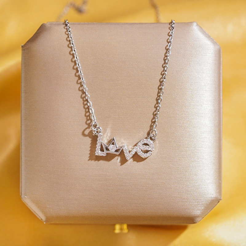 Wholesale of popular European and American crown love diamond-encrusted titanium steel pendant collarbone chain accessories with a niche and light luxury style for women details Picture