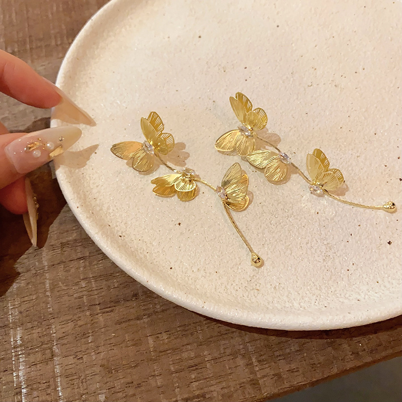 Super ethereal long tassel butterfly earrings, women's light luxury and high-end style earrings, fashionable and versatile earrings wholesale Specification drawing