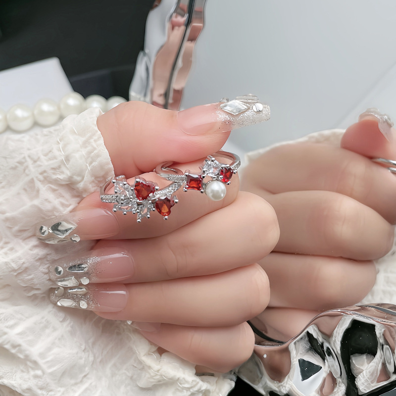 Sweet and Cool's new heart-shaped garnet red zircon slightly set open ring for women, a light luxury and high-end niche ring with a little Chanel style details Picture