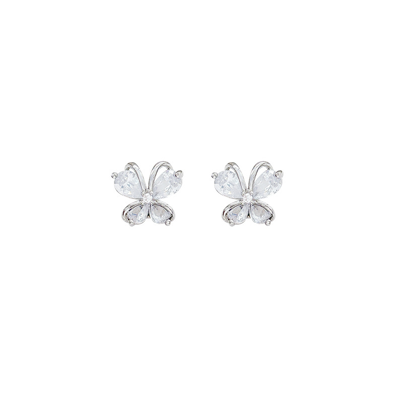 Exquisite diamond-encrusted butterfly stud earrings for women, a cold and fashionable style with a simple and elegant look. They are the best-selling and popular earrings for the summer of 2025 Item Picture