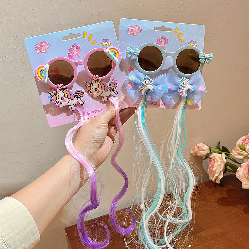 Summer new children's sunglasses, Kuromi wigs, braids, cartoon girls' hair clips, sunglasses, baby glasses wholesale Application Scenario