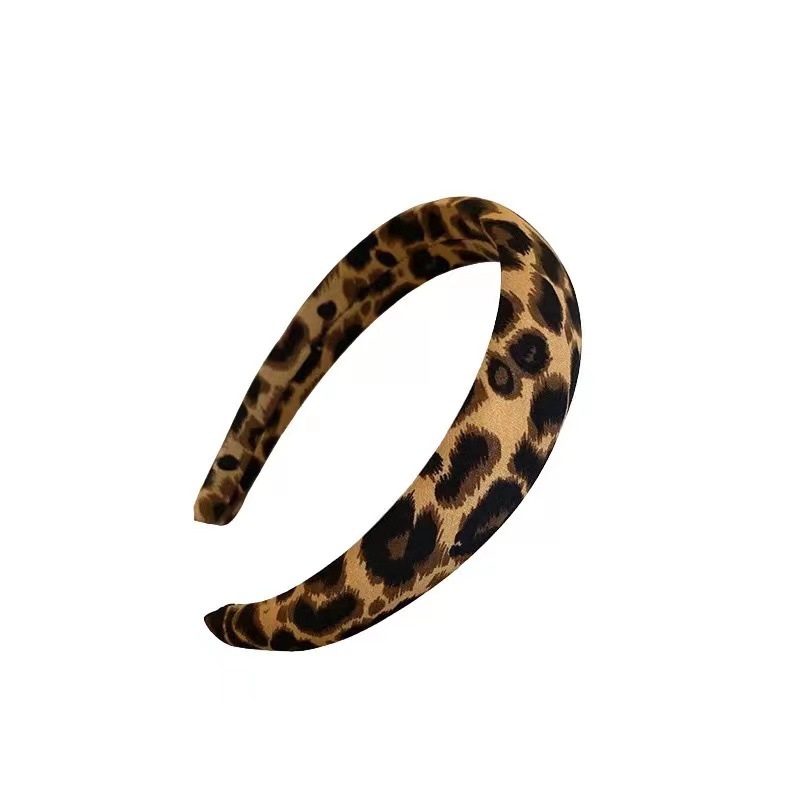 Elegant leopard print, high headband on the top of the head, feminine high-end look, face wash headband, large intestine hair band, hair tie, headwear, rubber band Item Picture