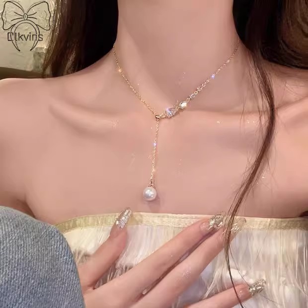 Pearl tassel necklace, a new and popular autumn and winter accessory for women in 2025, is a light luxury and niche collarbone chain with a high-end look Application Scenario