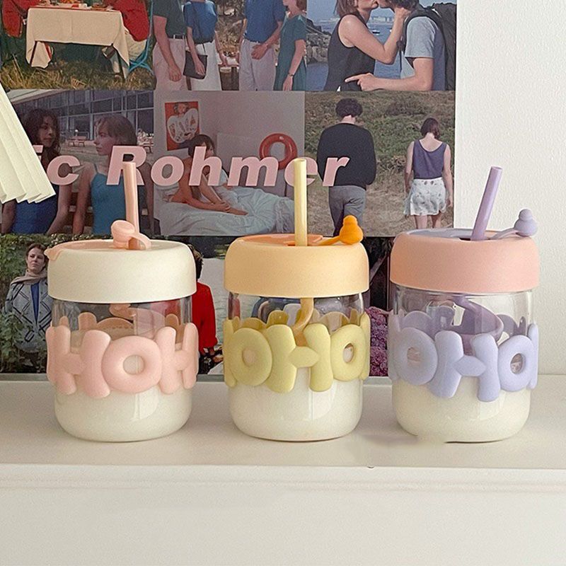 Cute girl glass cup, high appearance level, simple straw cup. Girls carry chains and carry ins water cups in summer details Picture