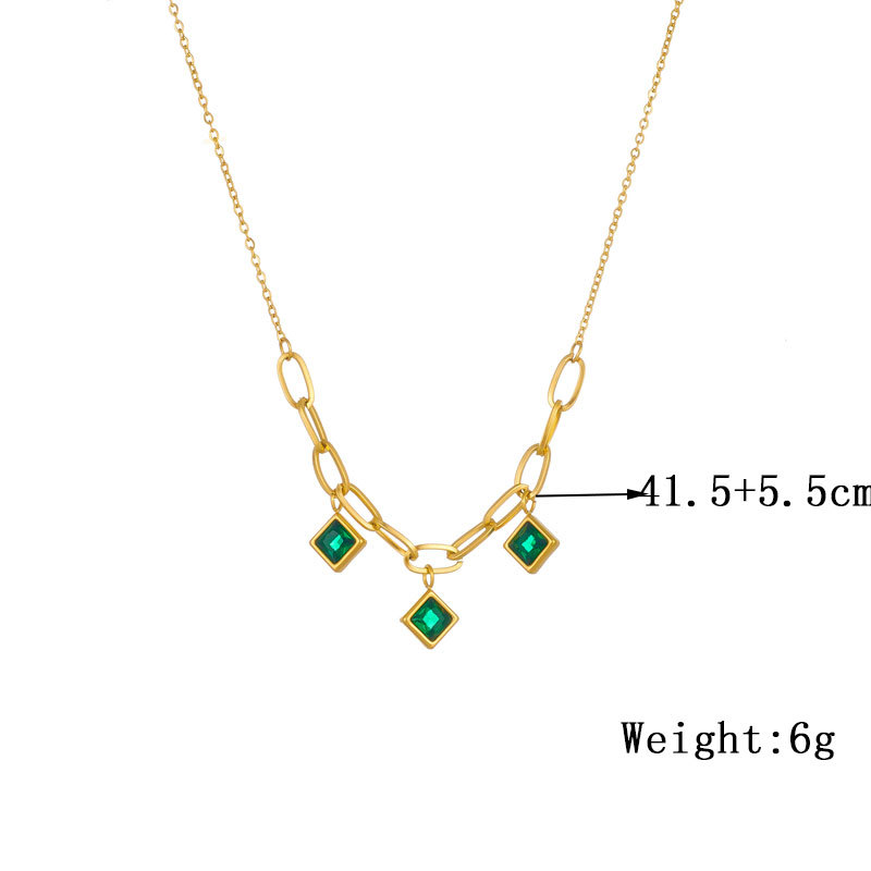 European and American fashionable and simple design, gold-plated titanium steel diamond-encrusted square accessory pendant chain necklace Item Picture