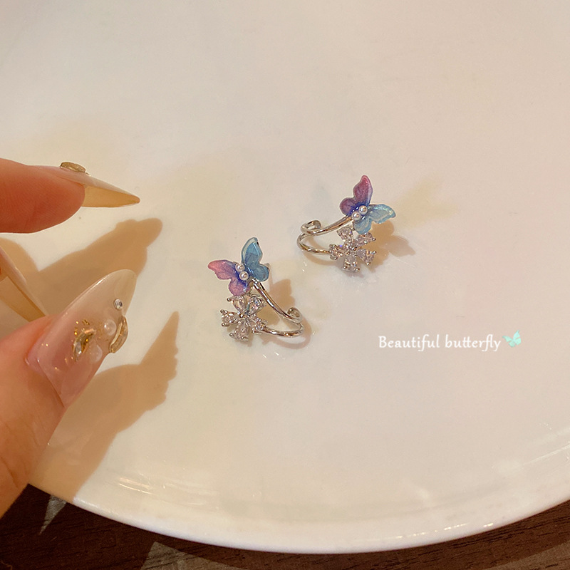 Summer sweet and cool flower butterfly earrings, women's high-end and niche design stud earrings, 2025 new exquisite earrings wholesale Application Scenario