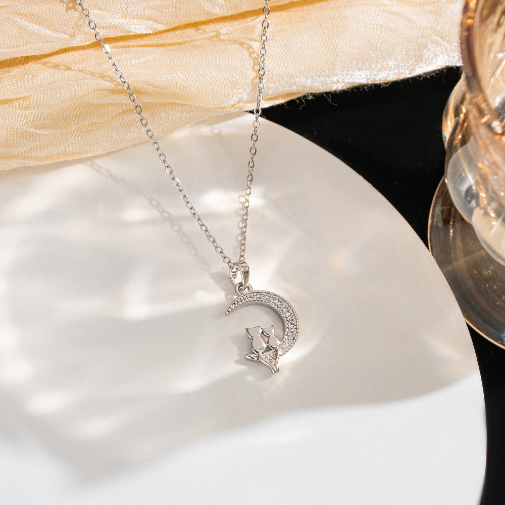 Creative design sense Moon Cat pendant Zircon full diamond necklace, niche light luxury, versatile collarbone chain, lover's gift details Picture