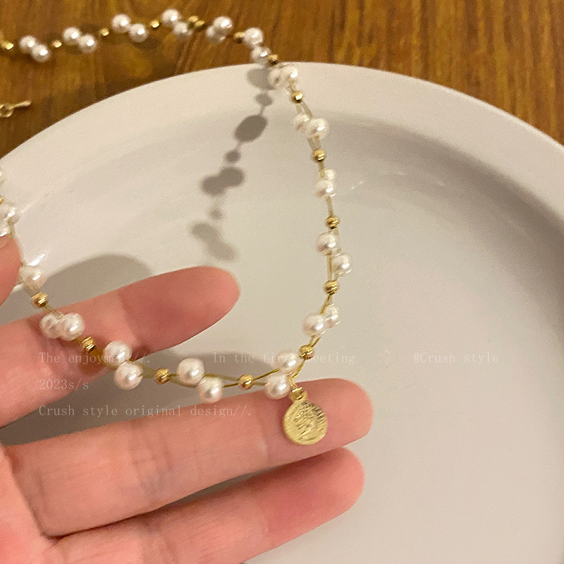 Starry Sky pearl figure coin necklace for women, French light luxury, niche and high-end style collarbone chain, gentle and elegant necklace details Picture