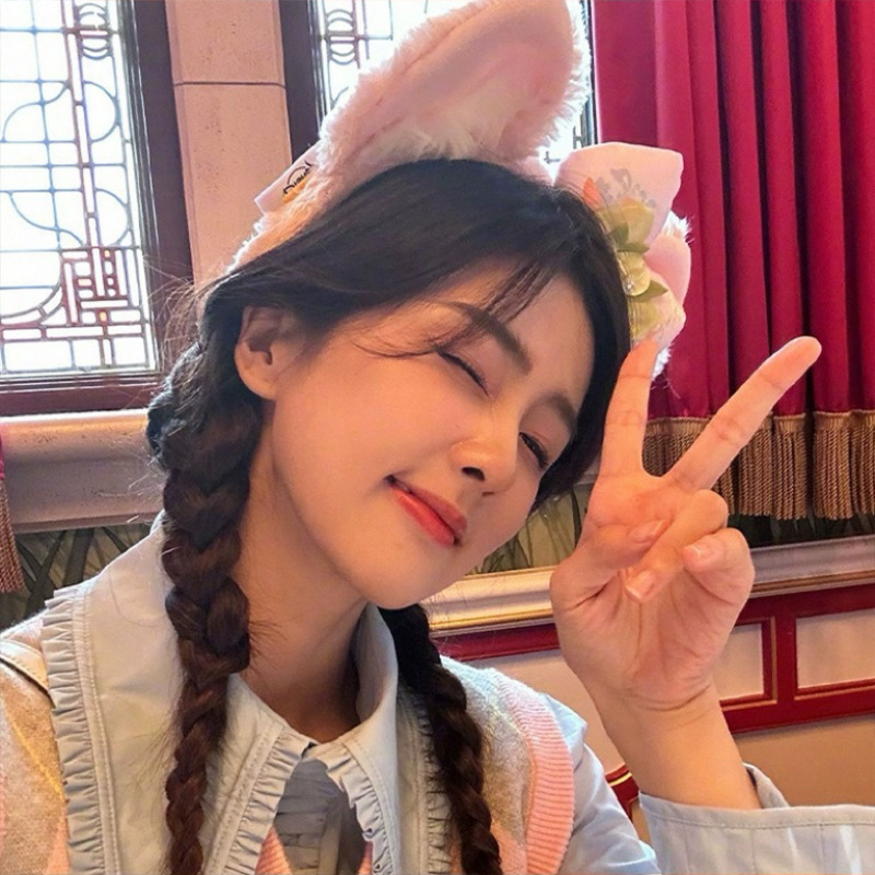 The same style of Lina Belle hair band as Bai Lu, cartoon cute Shirley Rose headband, Garden photo hairpin headwear, hair accessories for girls Application Scenario