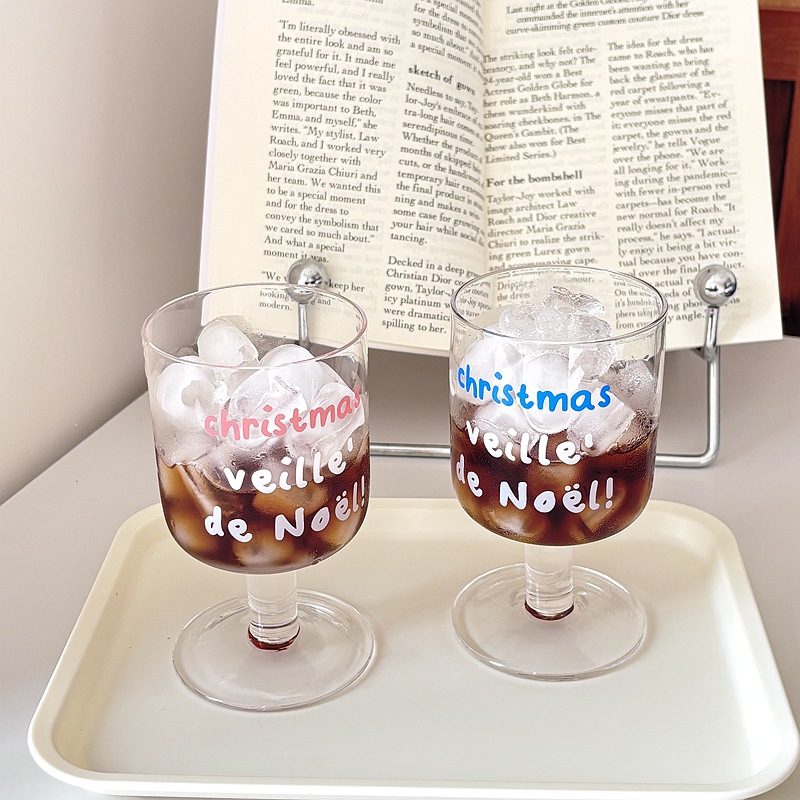Cross-border homemade Ins-style tall glass Christmas-themed English glass, juice glass, red wine glass, breakfast glass Application Scenario