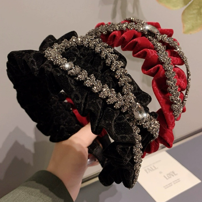 Velvet voluminous hairband for women, high-end and fashionable bow hairpin headwear, high top hairband for women, 2023 new style Application Scenario